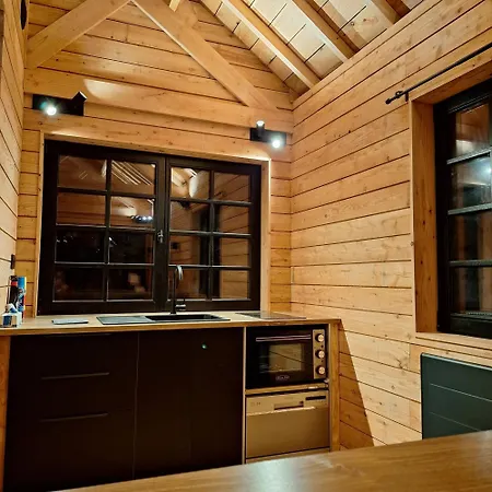 A 50 M² Avec Jardin Chalet
